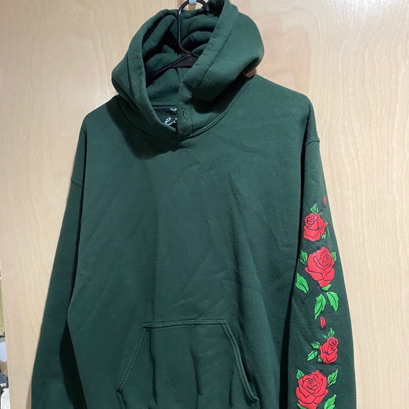 Rose hoodie - Picture 4 of 5